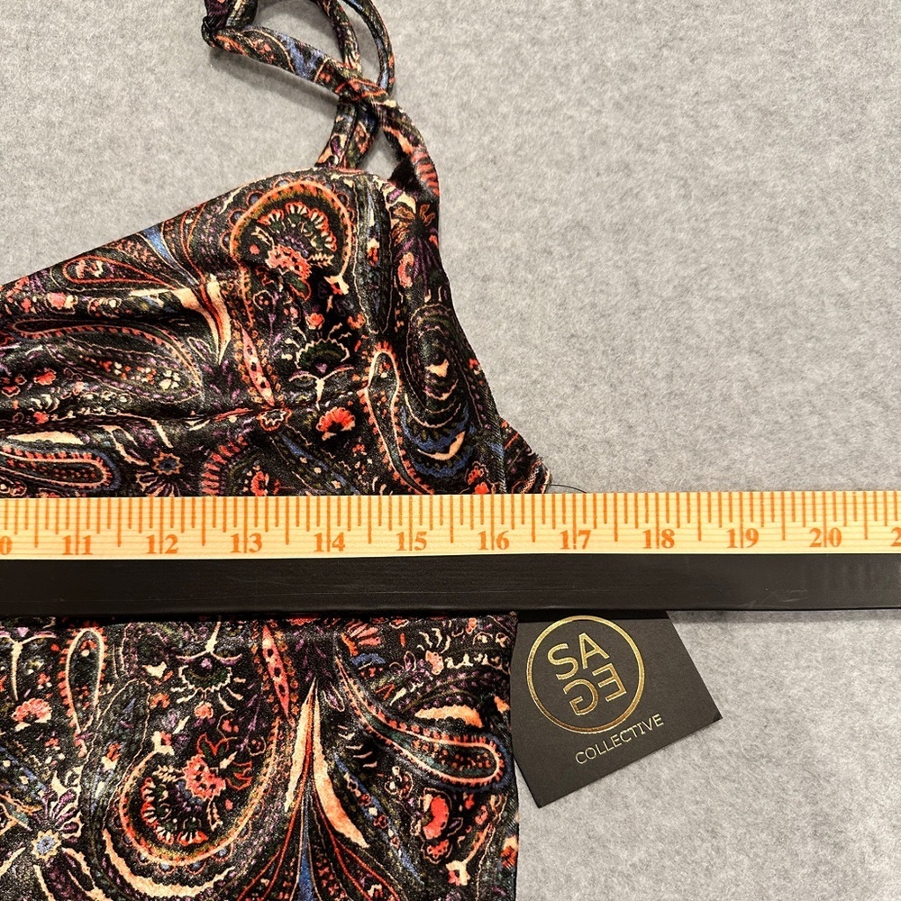 Sage Collective Paisley Velvet Midi Dress - Picture 7 of 10